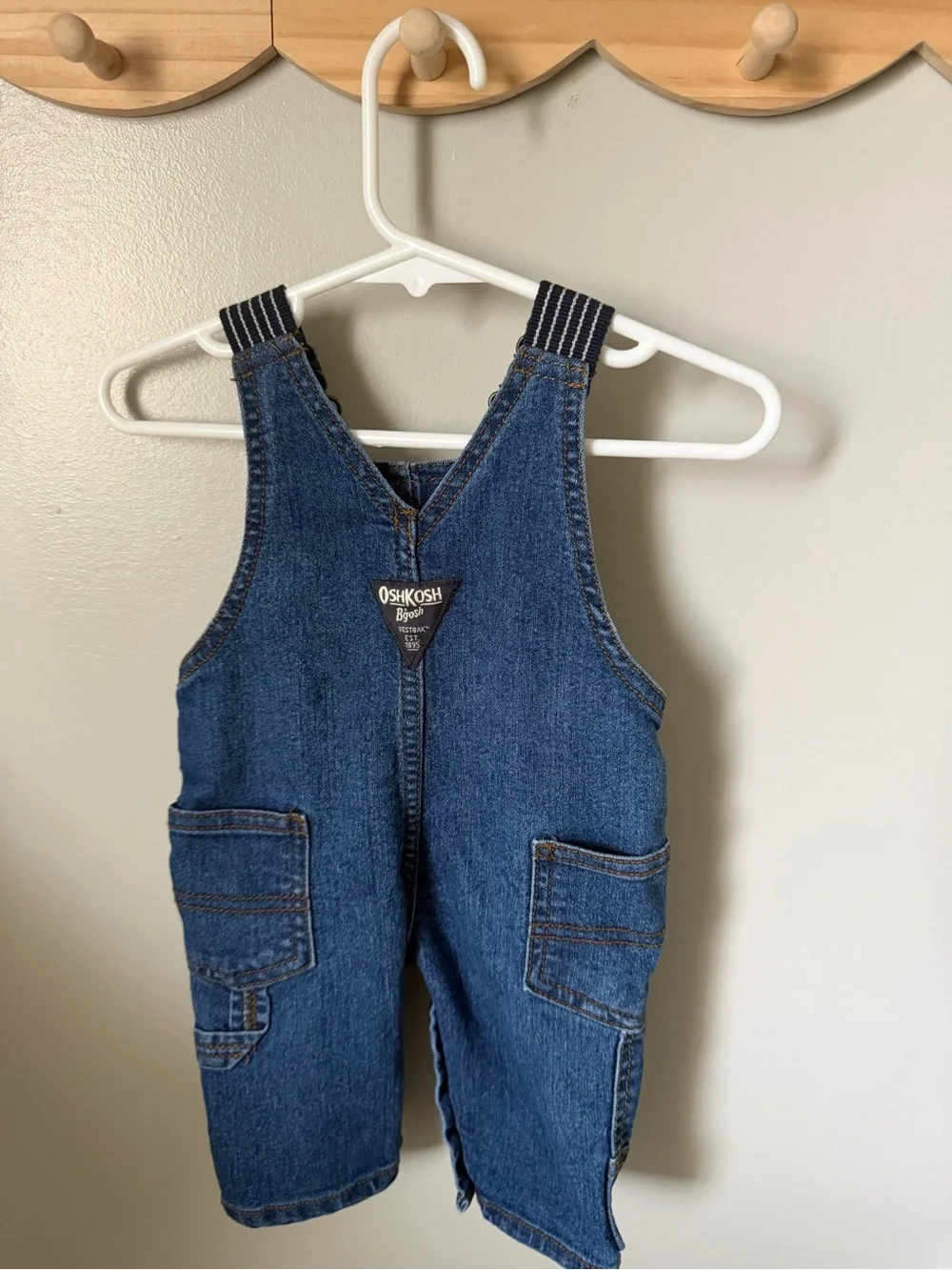 OshKosh B'gosh Unisex 0-3M Blue Denim Solid Overall One-Piece Adjustable